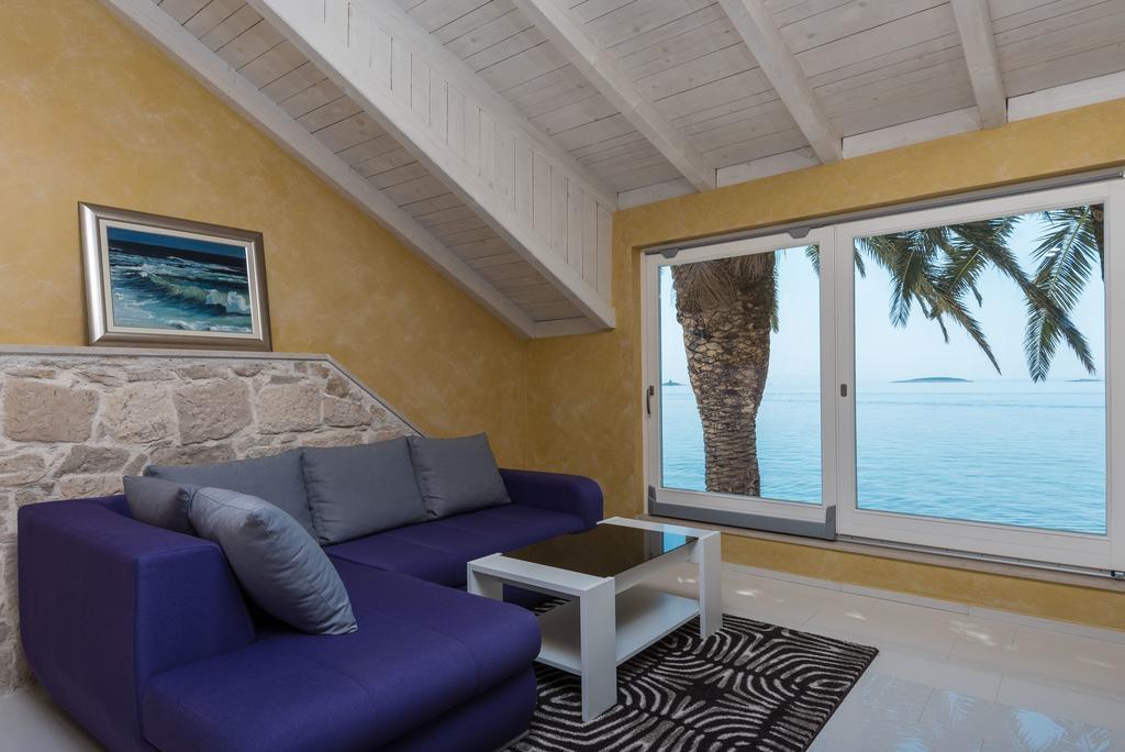 Holiday Home Luna Orebic Ngoại thất bức ảnh